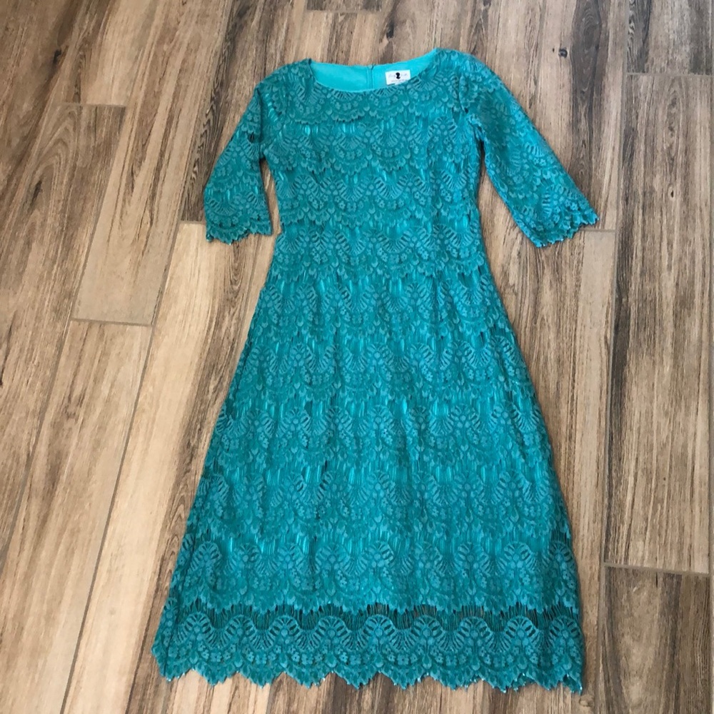 Dainty Jewell's Teal Lace Dress GUC